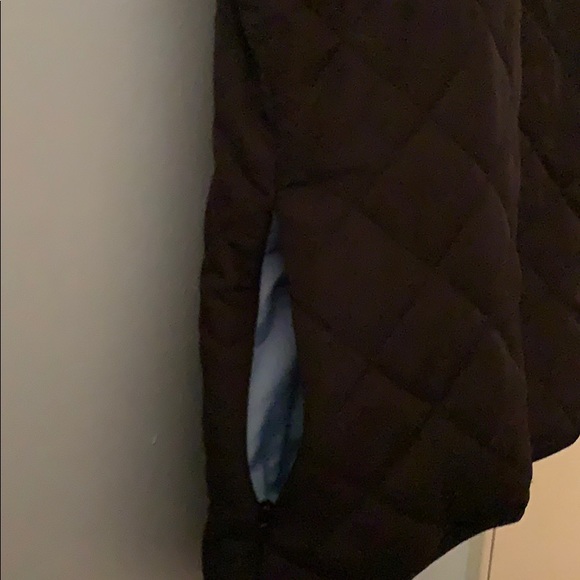 Reversible lightweight black and blue vest - Picture 5 of 6